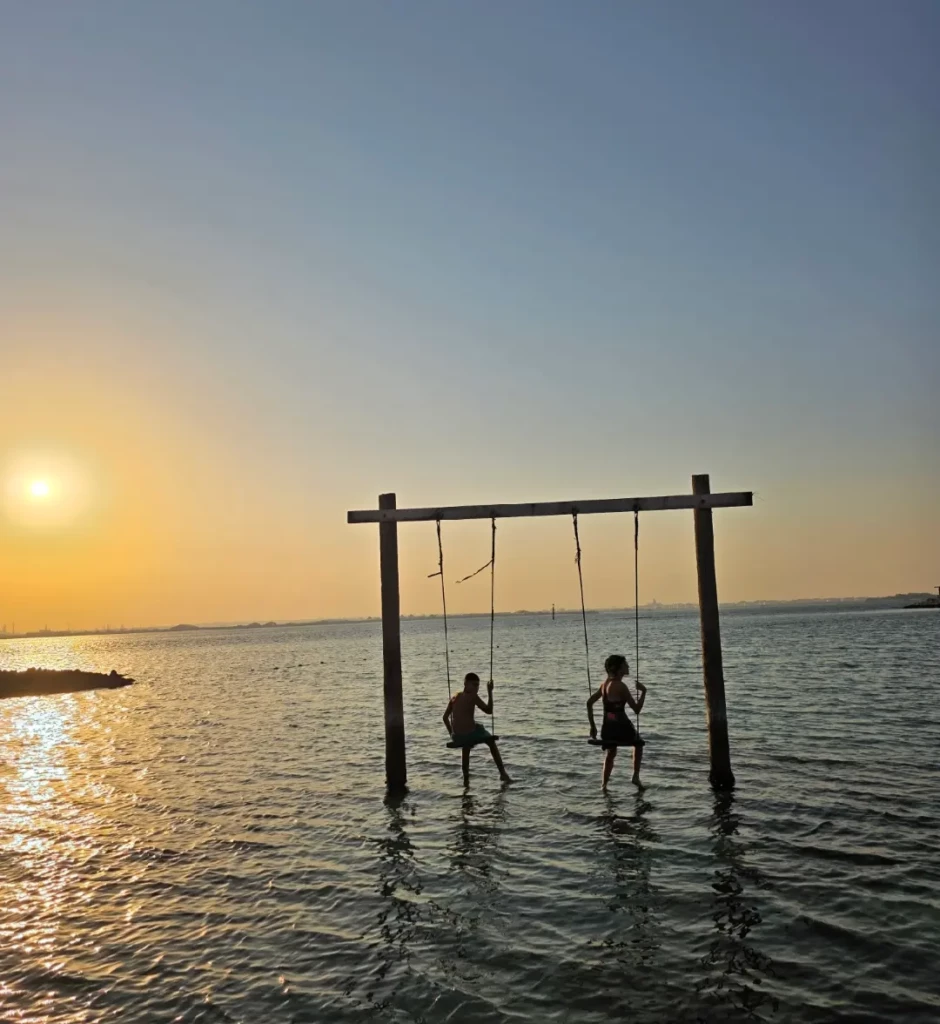 3a2acc0c4fd2b8883bfd397613cea287_2